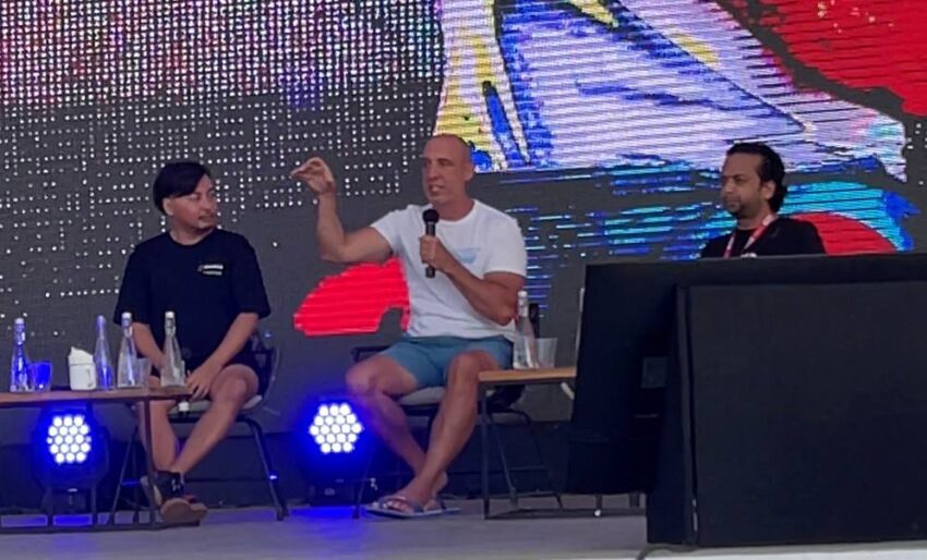 Richard Robinson dari Animoca Brand dalam Panel Diskusi di Coinfest Asia 2022